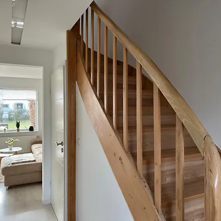 Komfortables Und Gemuetliches Reihenhaus -schuster Homes- شقة