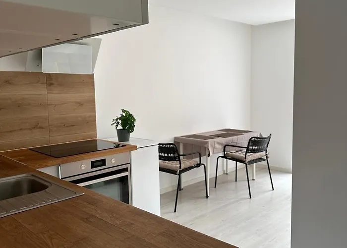شقة Komfortables Und Gemuetliches Reihenhaus -schuster Homes-